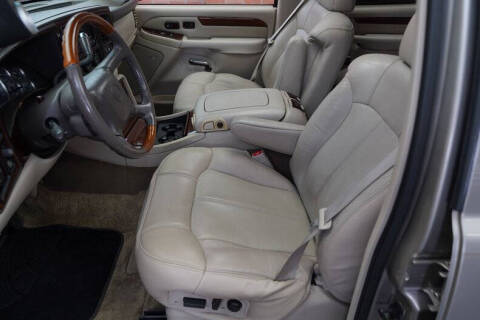 2002 Cadillac Escalade