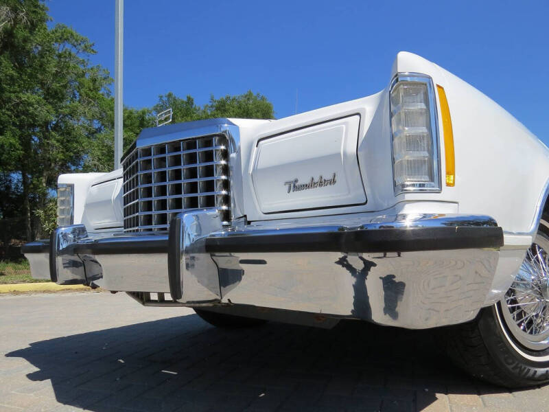 1977 Ford Thunderbird