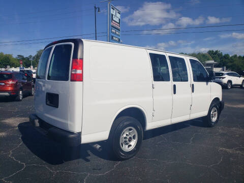 2020 GMC Savana 2500
