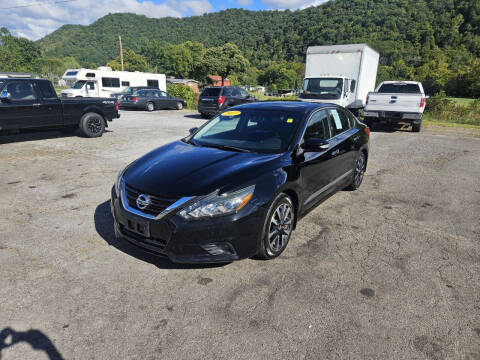 2017 Nissan Altima for sale at Auto Advantage LLC in Bristol TN