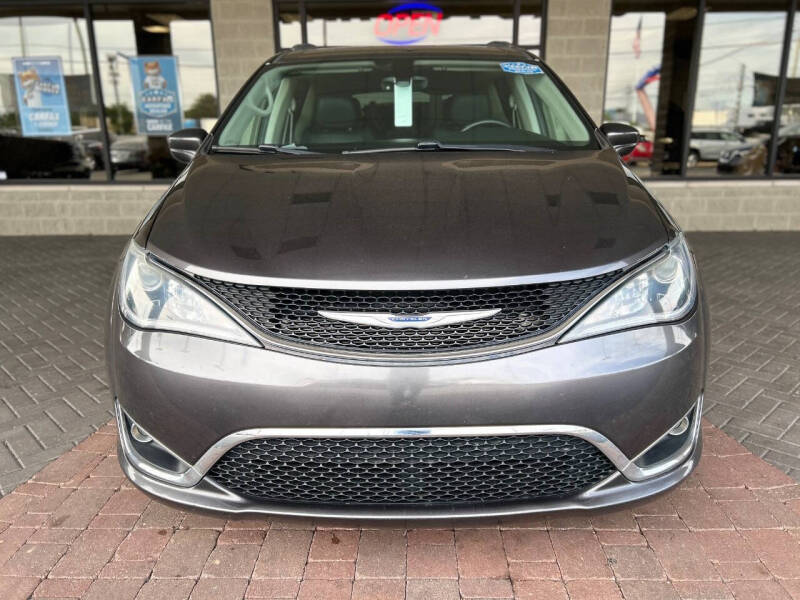 2019 Chrysler Pacifica Touring L