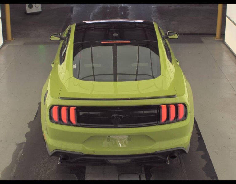2020 Ford Mustang EcoBoost