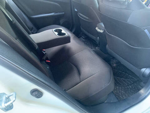 2020 Toyota Prius LE