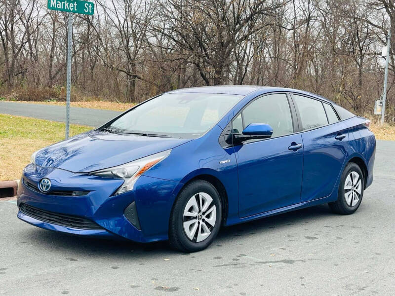 2018 Toyota Prius Three