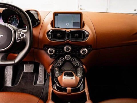 2020 Aston Martin Vantage