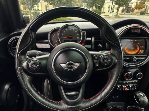 2015 MINI Hardtop 4 Door Cooper