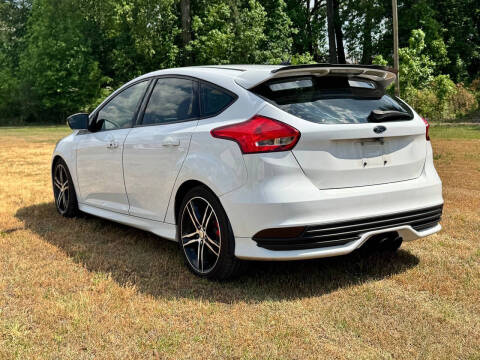 2016 Ford Focus ST