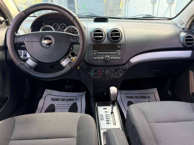 2011 Chevrolet Aveo LT