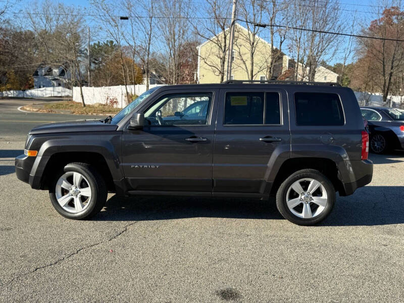 2015 Jeep Patriot Latitude photo 11