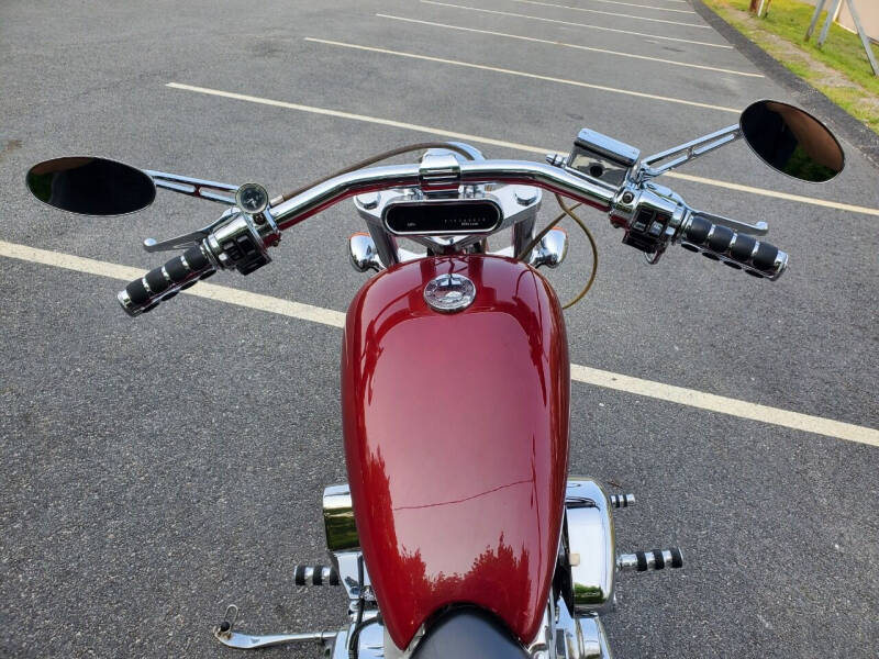 2005 Red Horse Softail