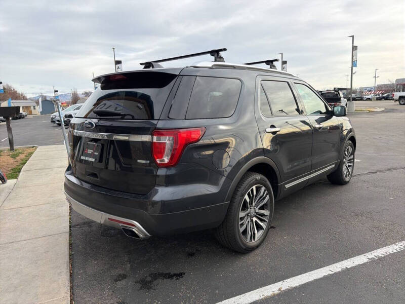 2017 Ford Explorer Platinum