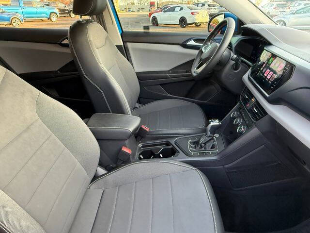 2022 Volkswagen Taos SE