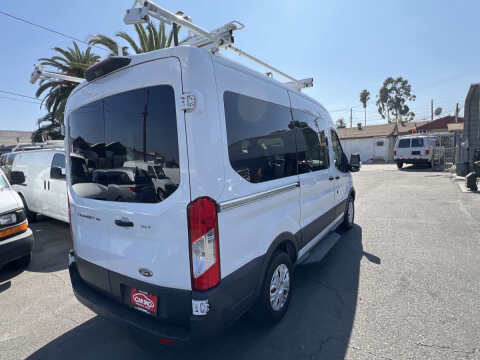 2018 Ford Transit 150 XLT