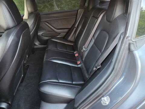 2018 Tesla Model 3 Mid Range