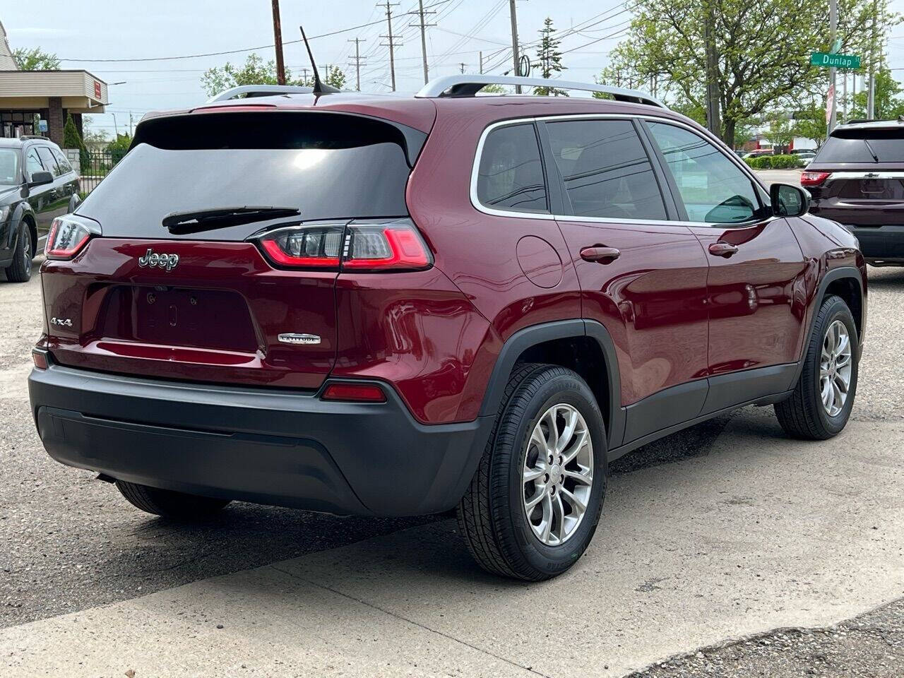 2019 Jeep Cherokee for sale at Spartan Elite Auto Group LLC in Lansing, MI