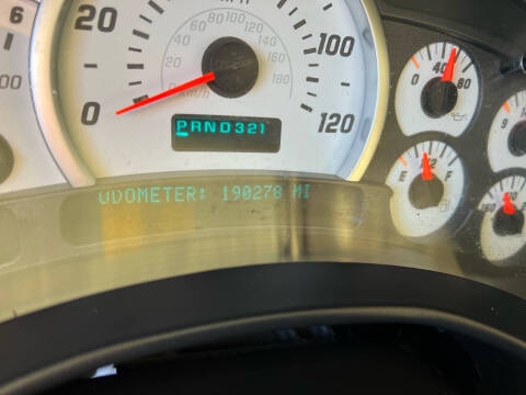 2004 HUMMER H2