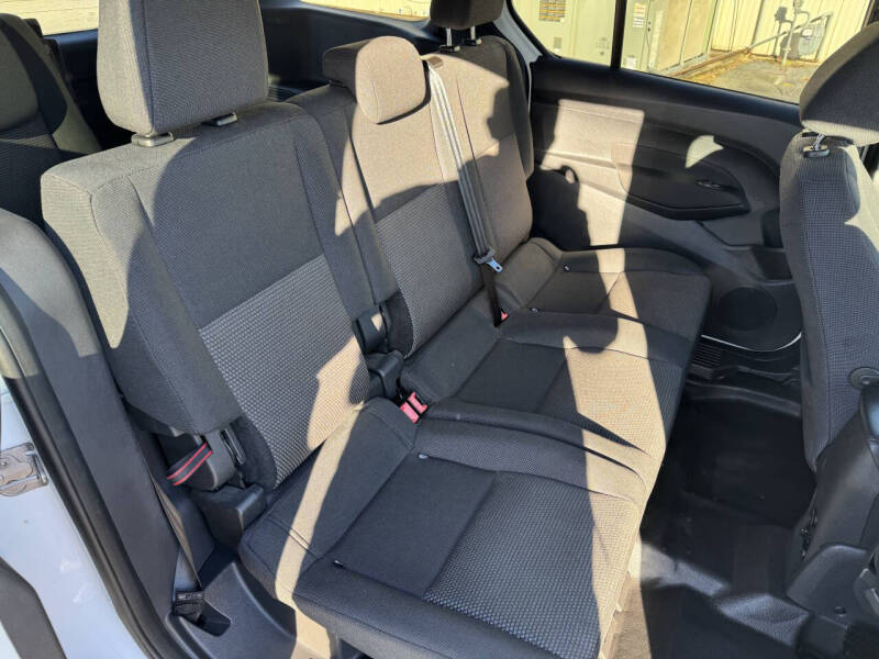 2017 Ford Transit Connect XL