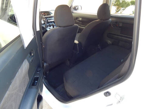 2008 Scion xB