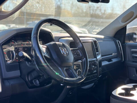 2017 RAM 1500 Big Horn