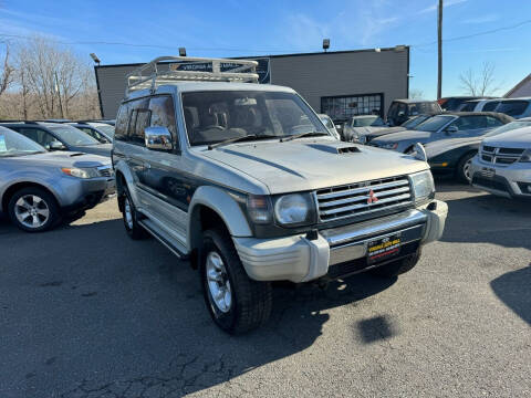 1993 Mitsubishi pajero for sale at Virginia Auto Mall in Woodford VA