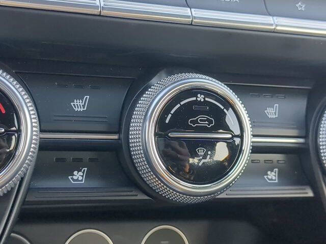2023 Genesis G70