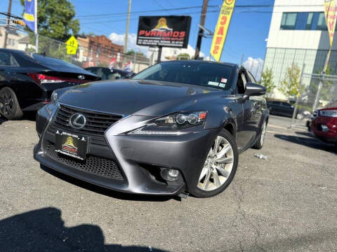 2016 Lexus IS 300