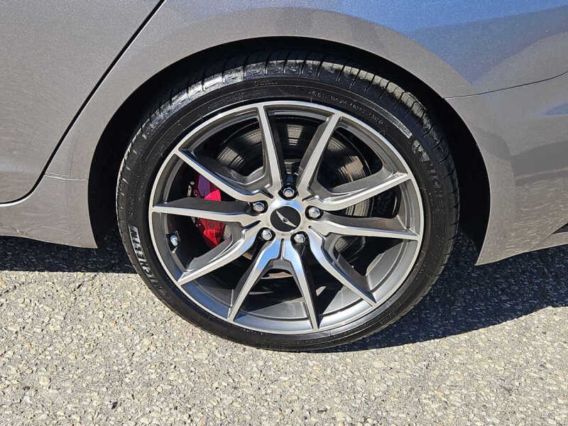 2025 Genesis G70