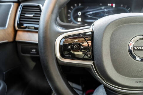 2025 Volvo XC90 B6 Plus Bright Theme 7P