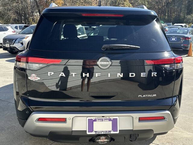 2025 Nissan Pathfinder Platinum