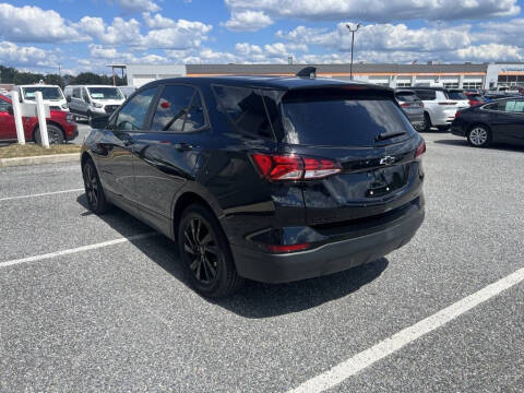 2023 Chevrolet Equinox LS