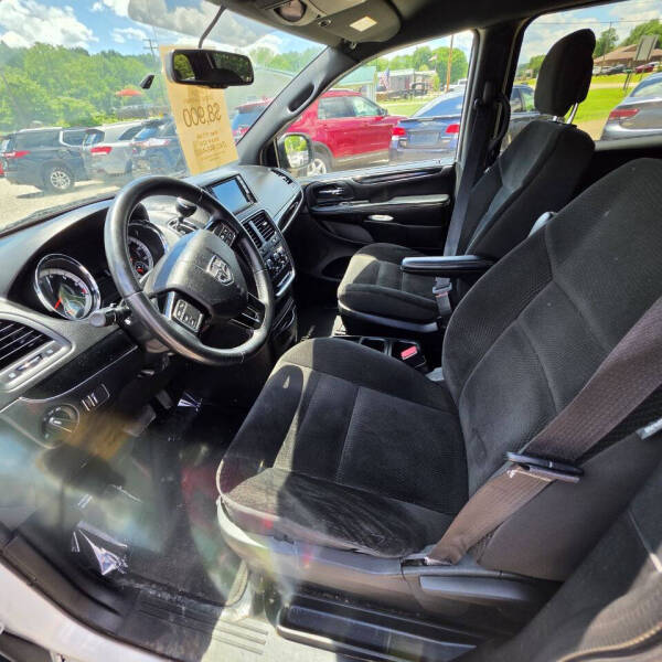 2017 Dodge Grand Caravan SE Plus