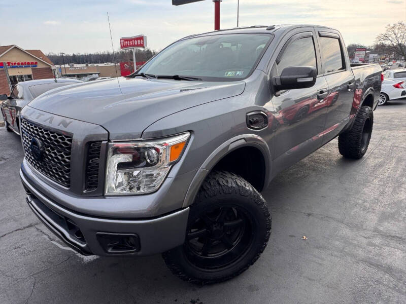 2017 Nissan Titan PRO-4X