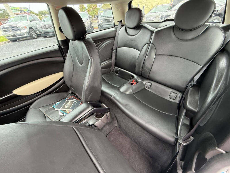 2013 MINI Hardtop Cooper