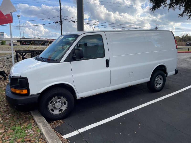 2012 Chevrolet Express for sale at ON THE MOVE INC in Boerne TX