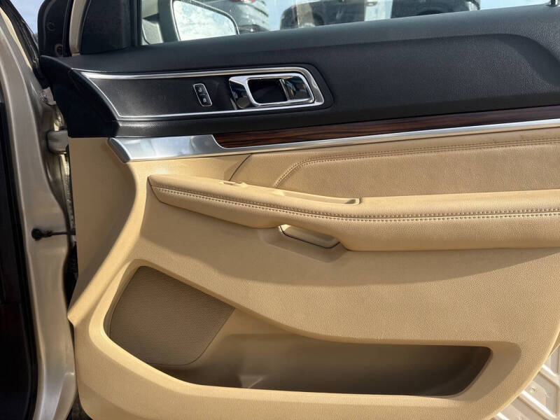 2017 Ford Explorer Limited