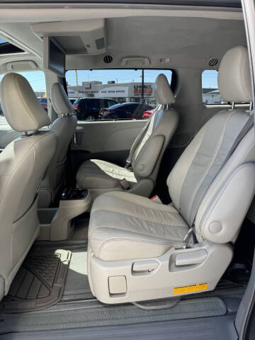 2011 Toyota Sienna XLE 7-Passenger