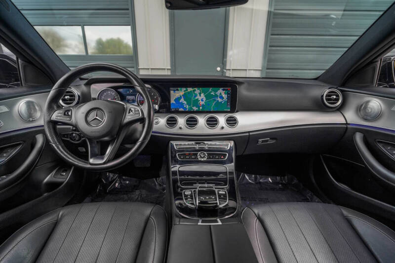 2017 Mercedes-Benz E-Class E 300 4MATIC