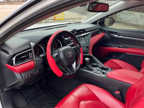 2019 Toyota Camry XSE