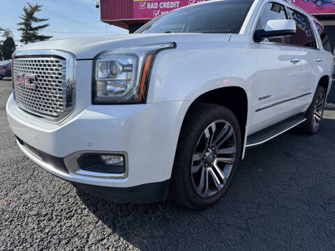2017 GMC Yukon Denali