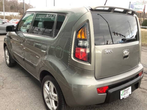 2010 Kia Soul +