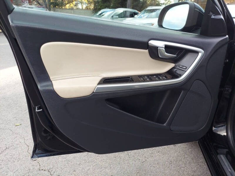 2015 Volvo S60 T5 Drive-E Premier