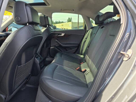 2017 Audi A4 2.0T quattro Premium