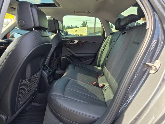 2017 Audi A4 2.0T quattro Premium