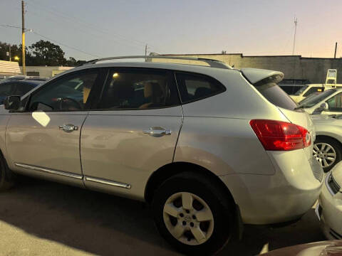2014 Nissan Rogue Select S