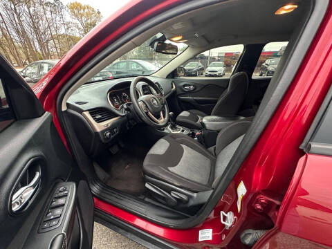 2016 Jeep Cherokee Sport