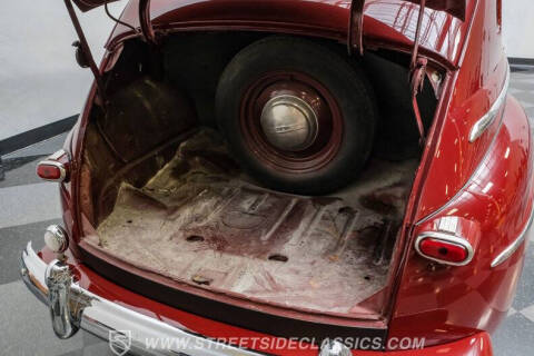 1948 Ford Deluxe