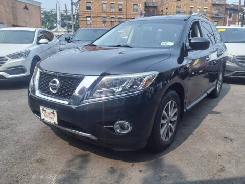 2015 Nissan Pathfinder for sale at Executive Auto Group in Irvington NJ