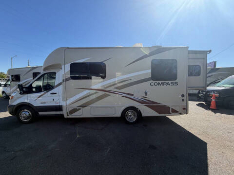 2016 Thor Motor Coach COMPASS