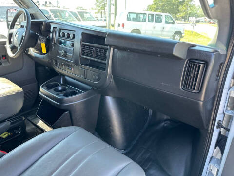 2020 Chevrolet Express 2500