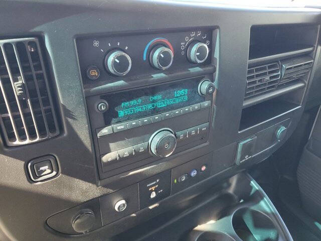 2023 Chevrolet Express 2500